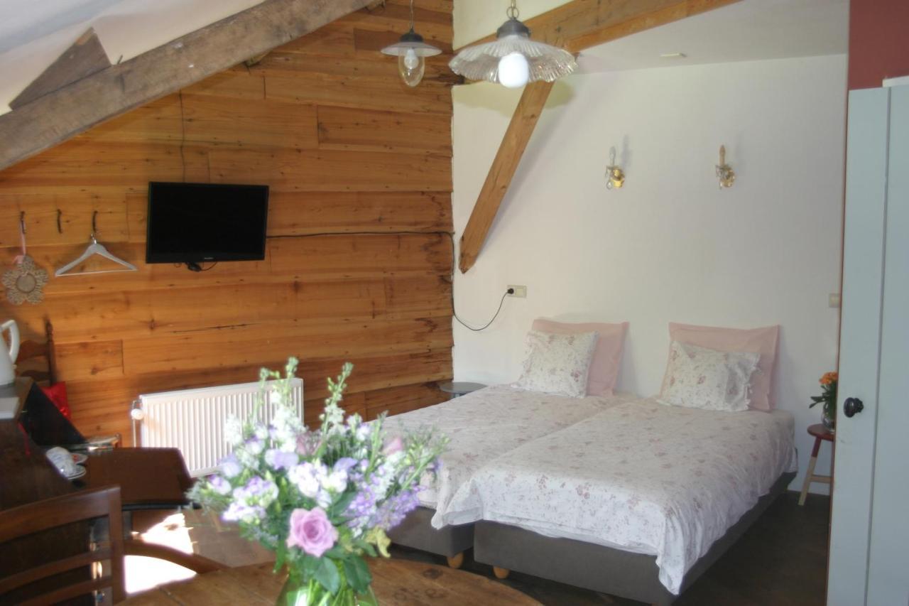 B&B De Leeghpoel Rumpt Exterior photo